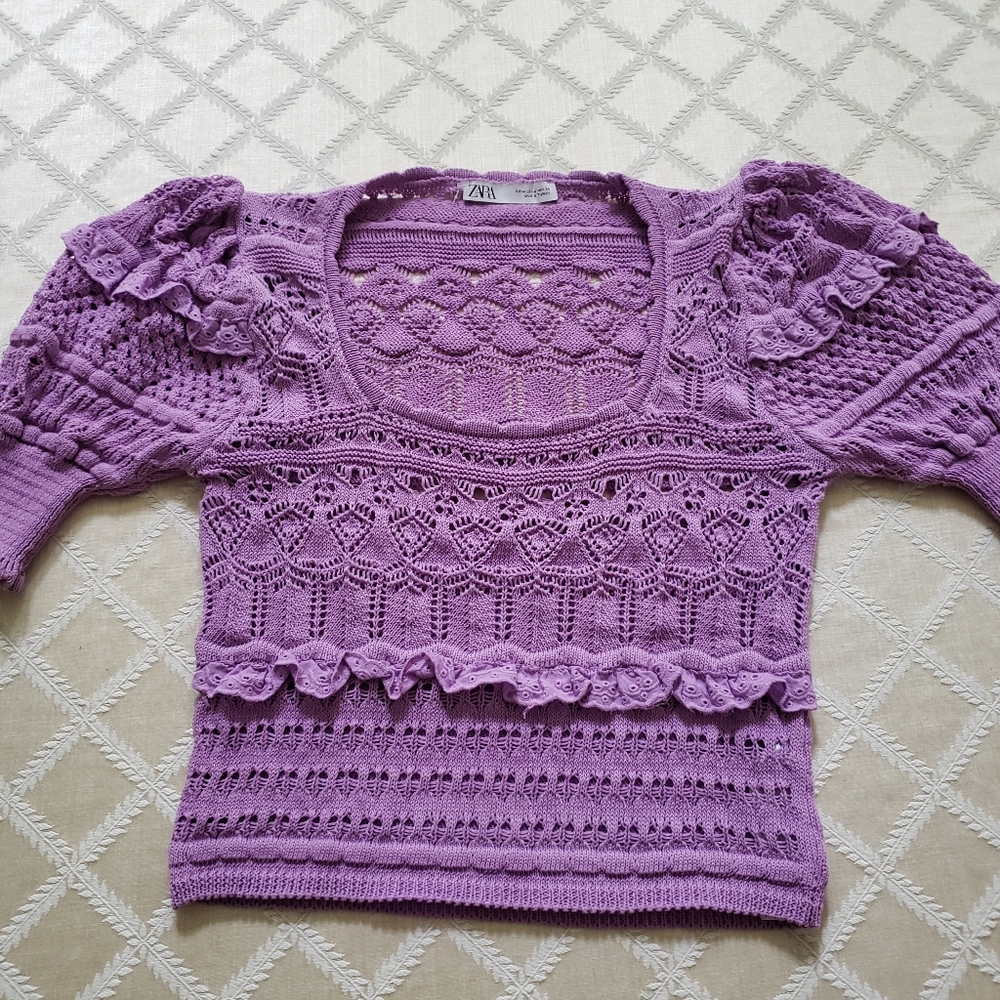 Zara knitted sweater.